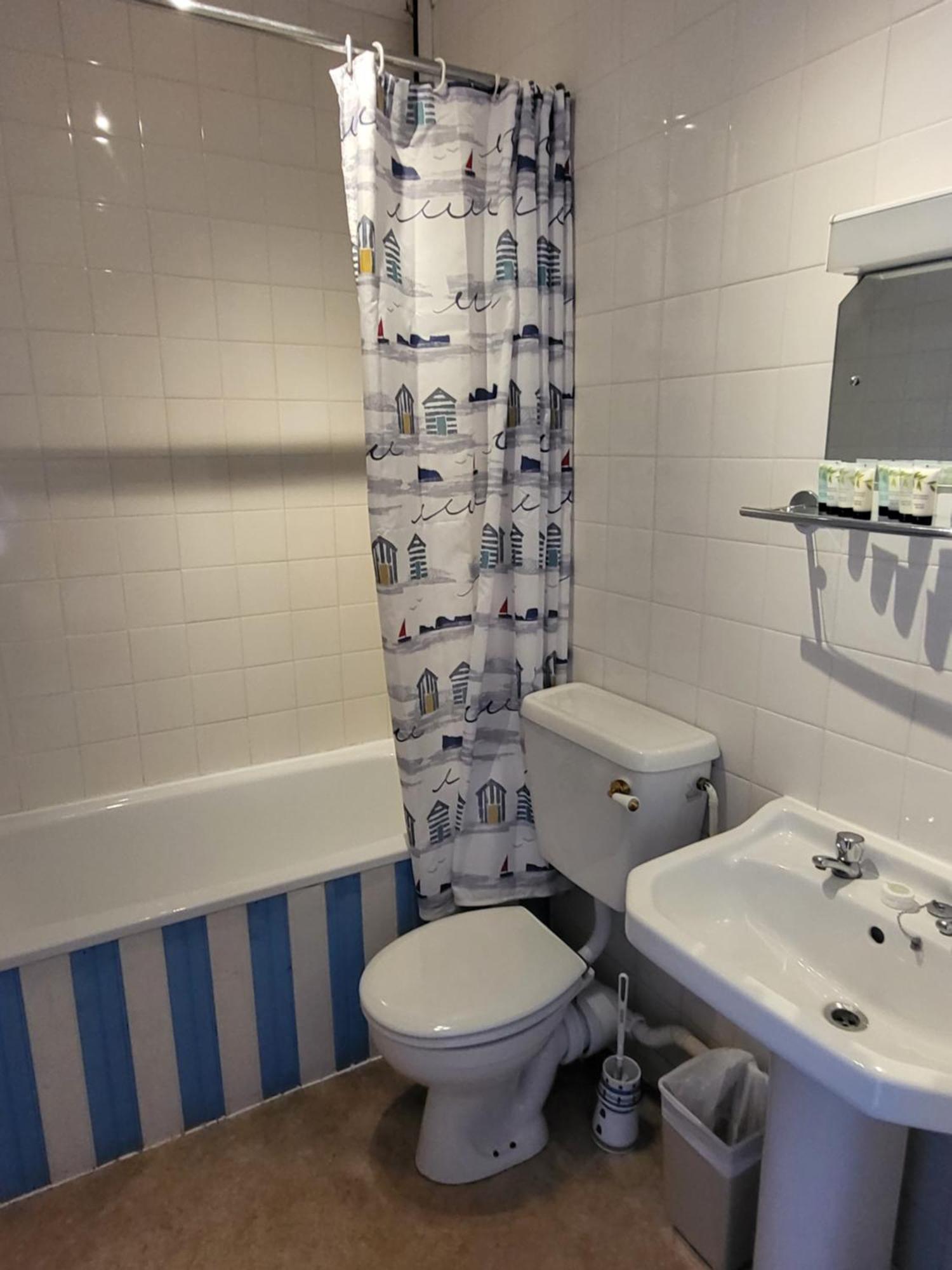 Eastmount Hall Hotel شانكلين الغرفة الصورة